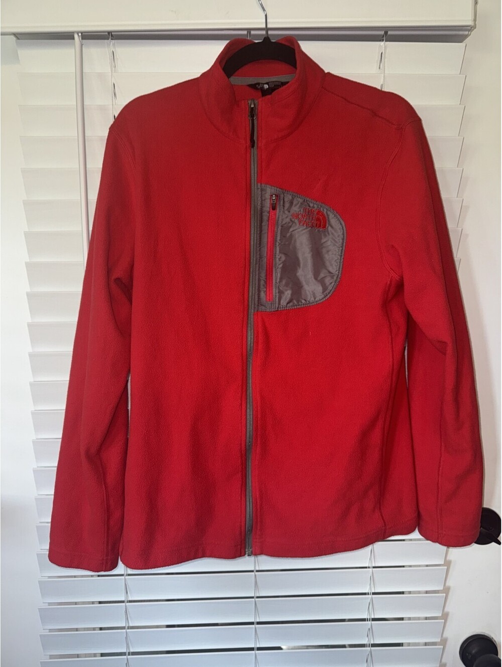 The North Face Men’s Medium Full Zip Thin Fleece Jacket Red and Gray Logo Size M